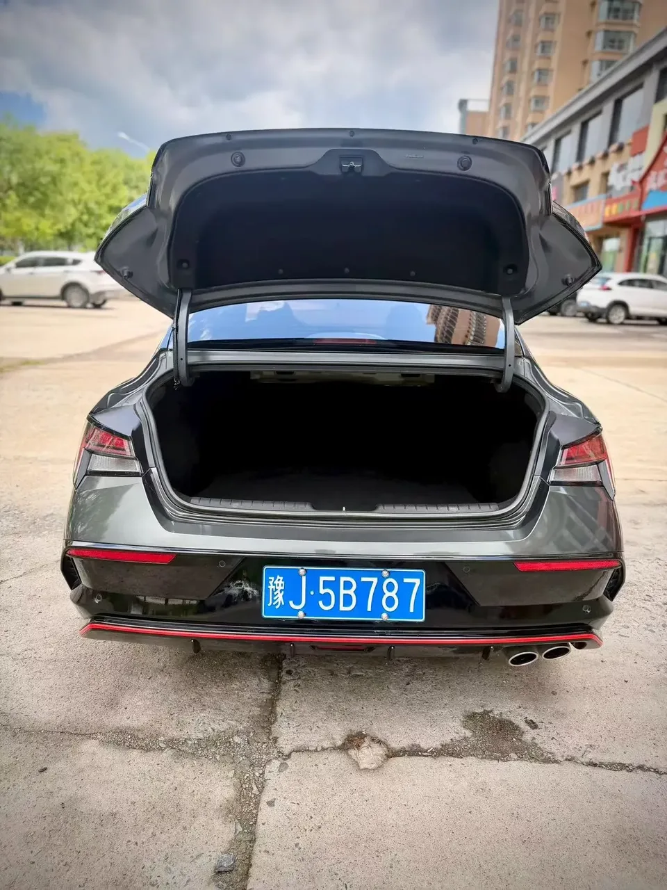 Hyundai Elantra Elantra 2023 1.4T DCT LUX Premium Edition N Line 2023 — thumbnail 4