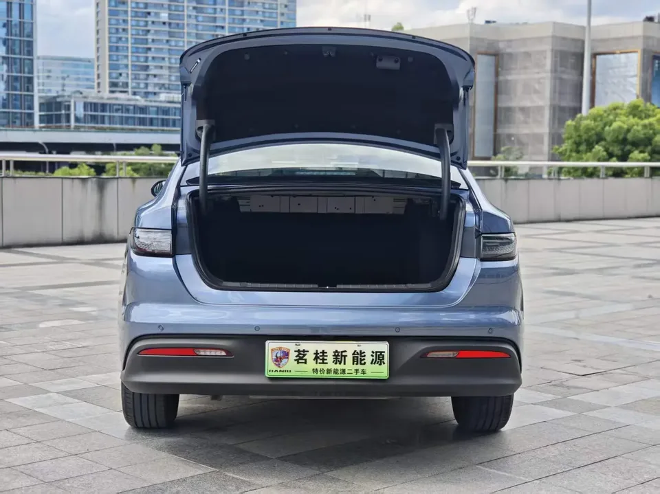BYD Seal 05DM Seal 05DM 2025 DM-i 120KM flagship version 2025 — thumbnail 3