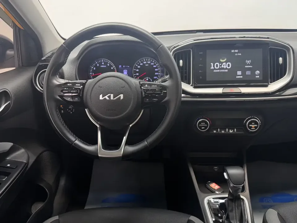 Kia KX1 Yipao 2021 Modified 1.4L CVT Sunroof Model 2022 — thumbnail 4