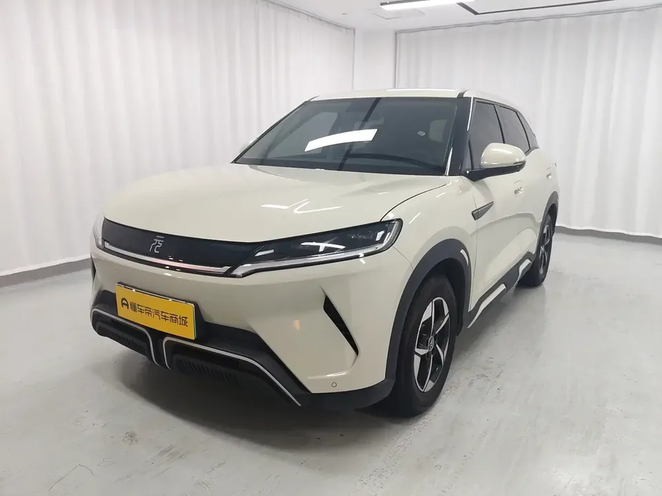 BYD Yuan Up Yuan UP 2024 401KM Leading Type 2024 — photo 1, buy with delivery to Moscow