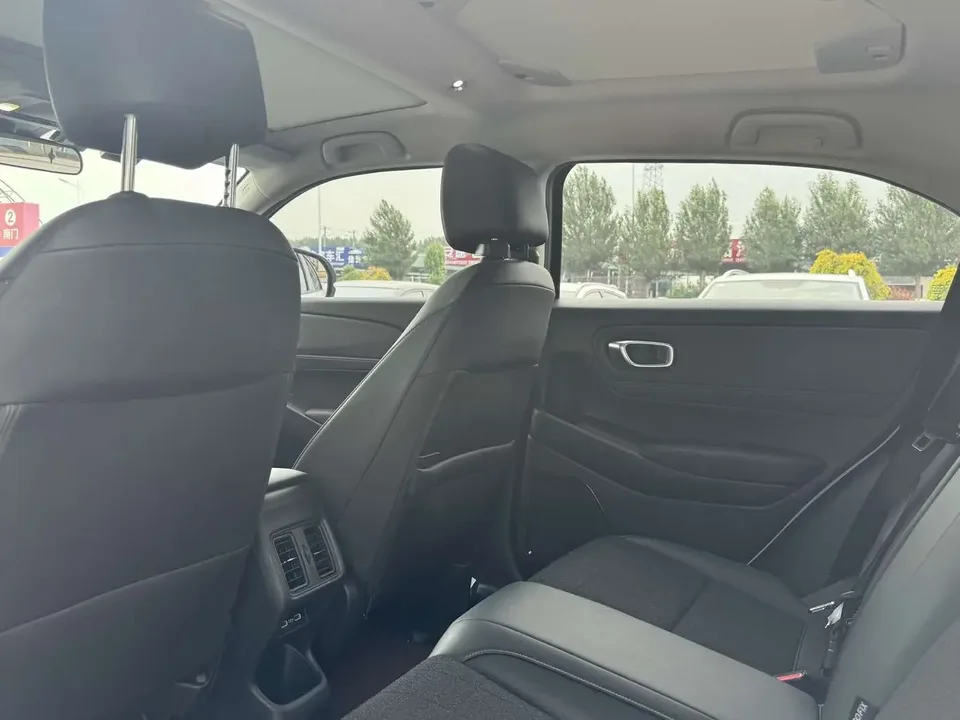 Honda VEZEL Binzhi 2023 1.5L CVT Technology Edition 2023 — миниатюра 3