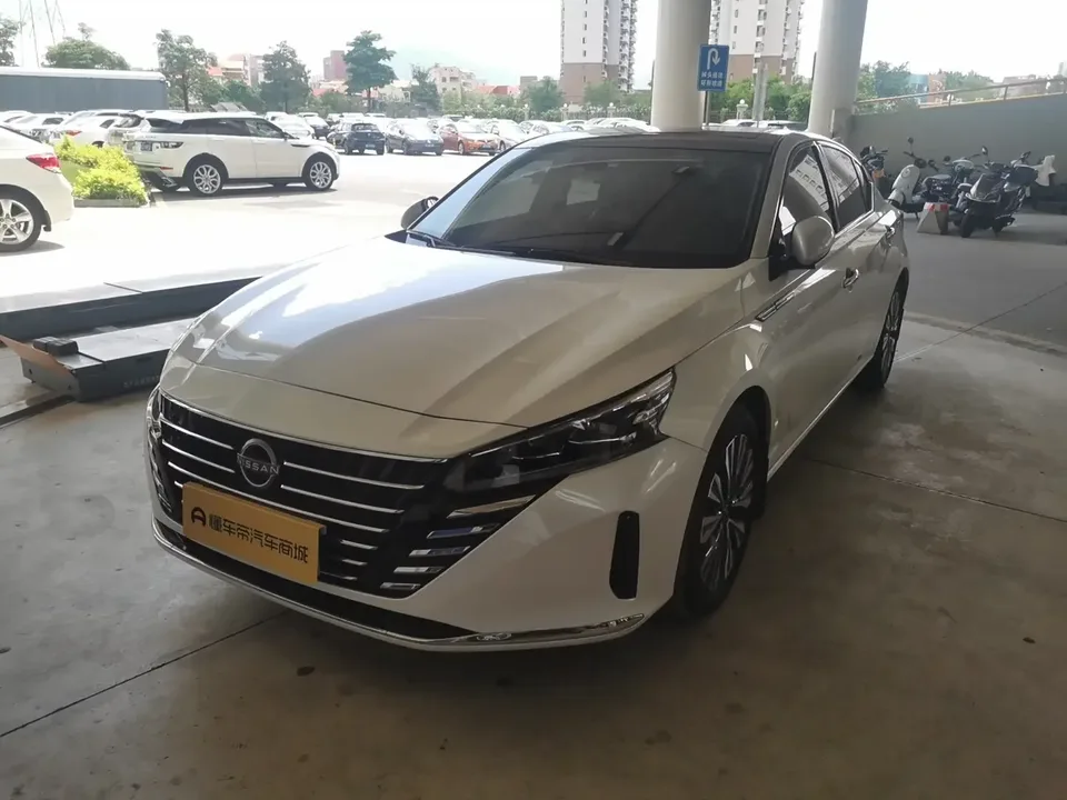 Nissan Altima Sound of nature 2022 2.0L XL-TLS Enjoy Edition 2023 — photo 1, buy with delivery to Moscow