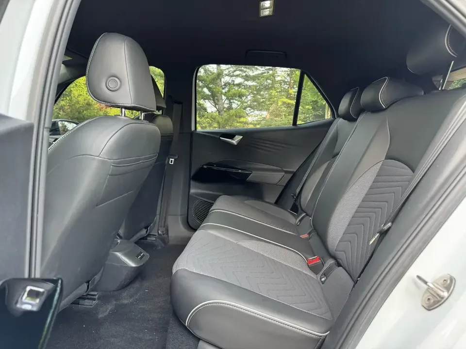 Volkswagen ID.3 Volkswagen ID.3 2024 Pure Smart Edition 2024 — thumbnail 3