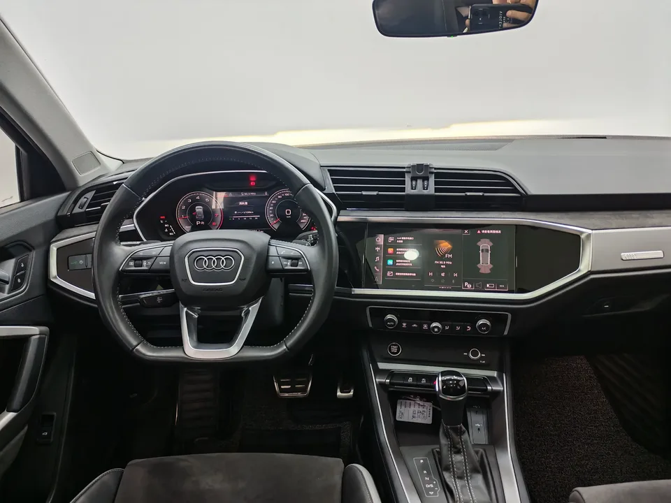 Audi Q3 Audi Q3 2022 35 TFSI Stylish Dynamic 2022 — thumbnail 5