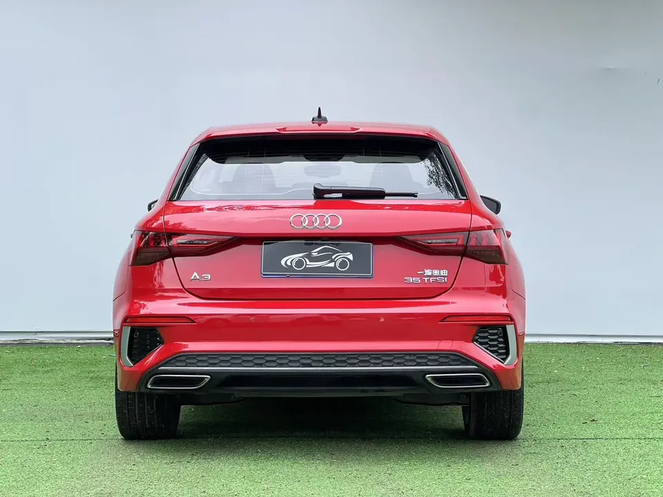 Audi A3 Audi A3 2022 Sportback 35 TFSI Stylish and sporty 2022 — thumbnail 2