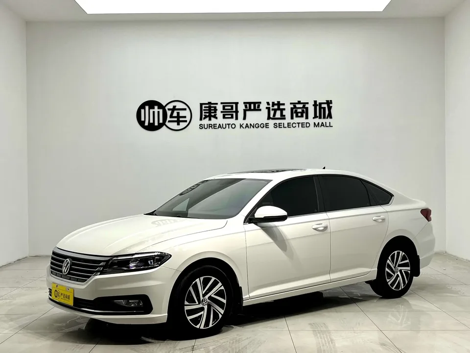 Volkswagen Lavida Lavida 2022 1.5L Automatic Comfort Edition 2022 — photo 1, buy with delivery to Moscow