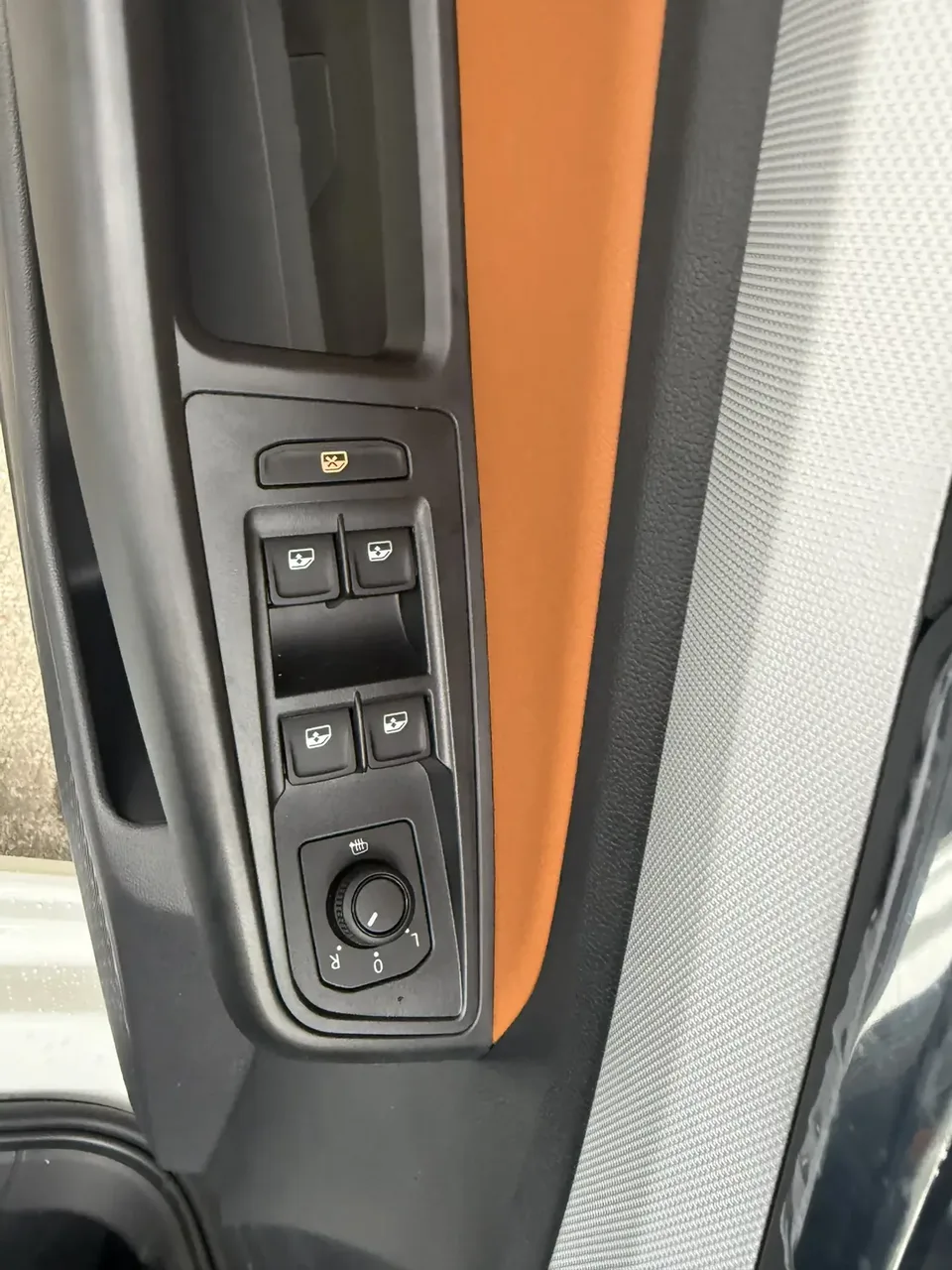Volkswagen Bora Bora 2026 200TSI DSG Joyride Navigation Edition 2026 — thumbnail 3