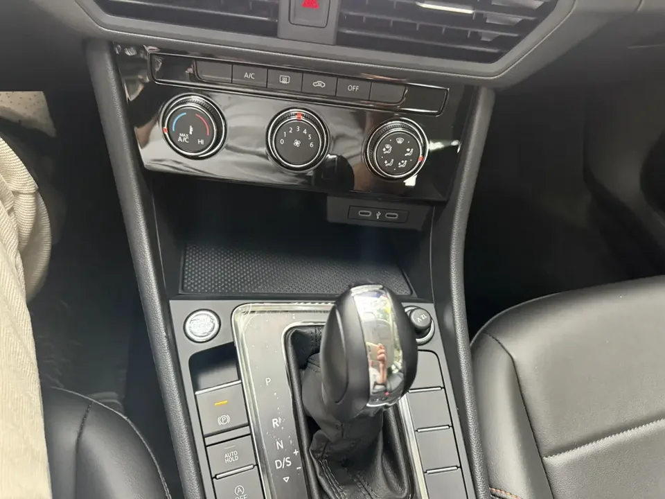 Volkswagen Bora Bora 2026 200TSI DSG Joyride Navigation Edition 2026 — thumbnail 4