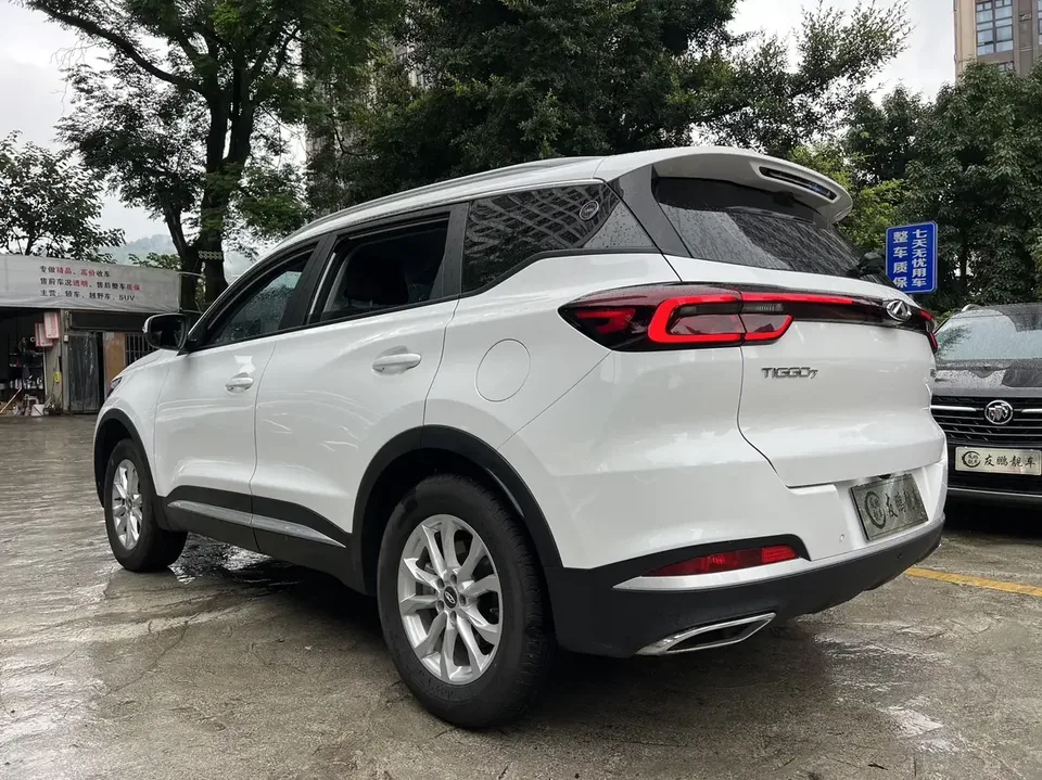 Chery Tiggo 7 Tiggo 7 2024 1.5T CVT Deluxe Edition 2024 — thumbnail 2