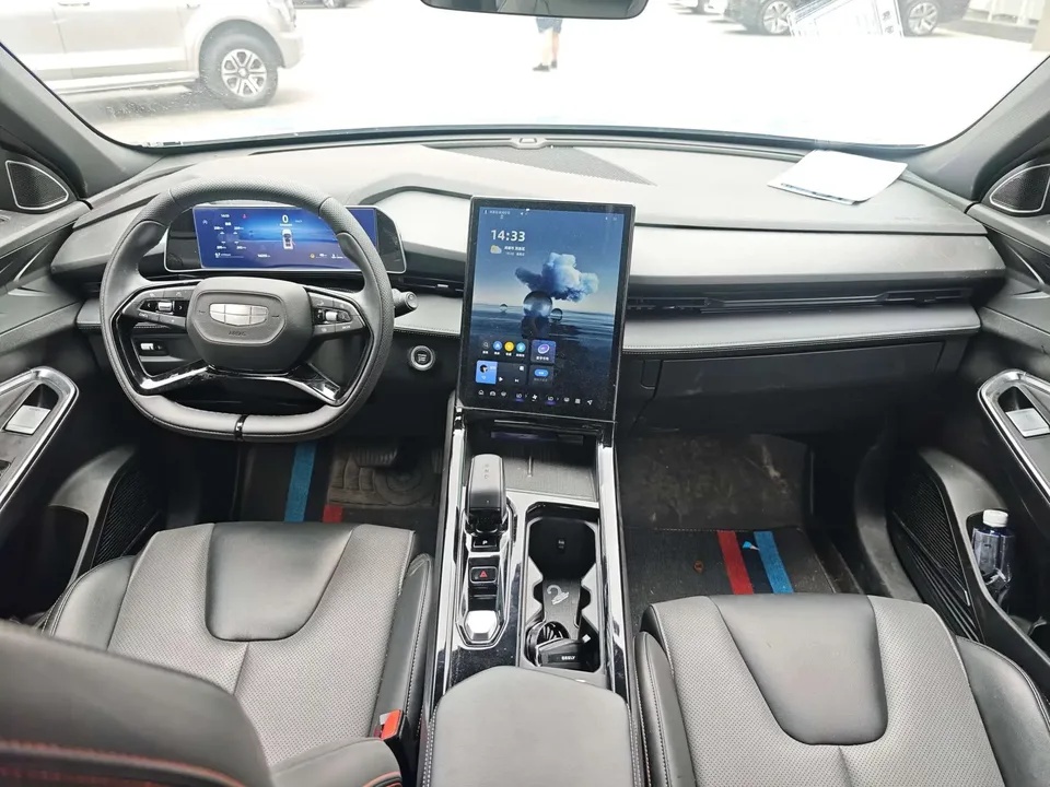 Geely Atlas Boyue 2023 Boyue COOL 1.5T Smart Edition 2024 — thumbnail 4