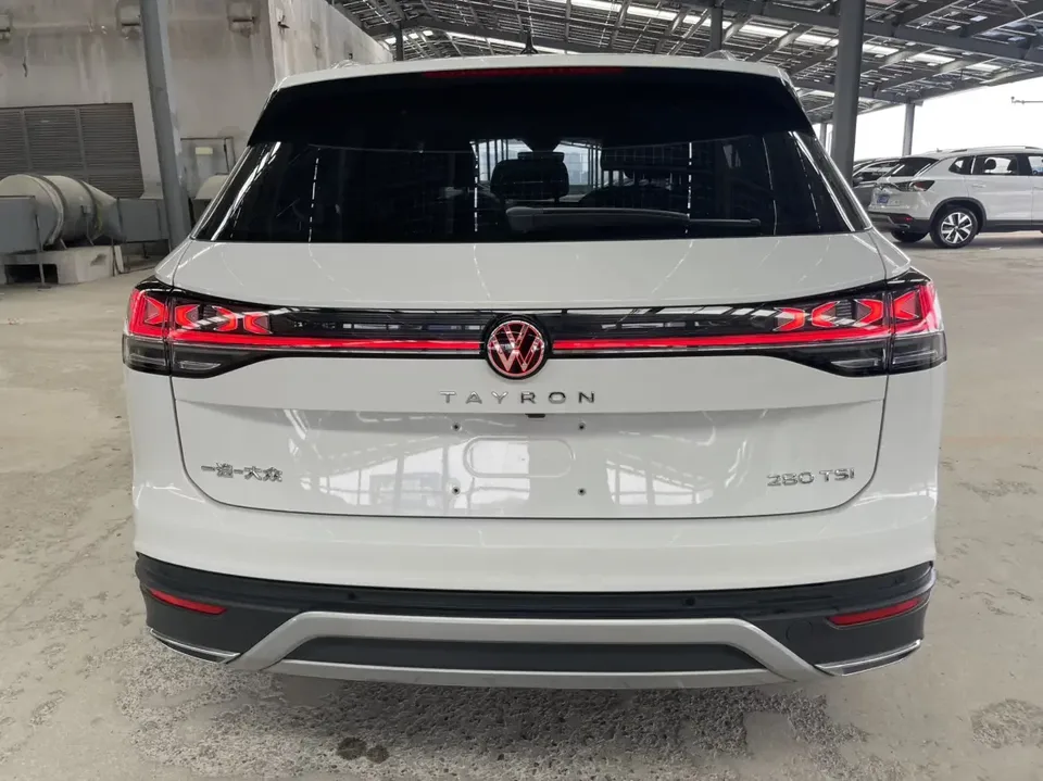 Volkswagen Tayron Tanyue 2023 280TSI 2WD Luxury Plus Advanced Edition 2022 — thumbnail 2
