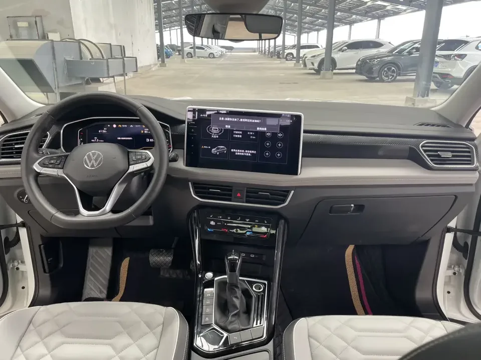 Volkswagen Tayron Tanyue 2023 280TSI 2WD Luxury Plus Advanced Edition 2022 — thumbnail 4