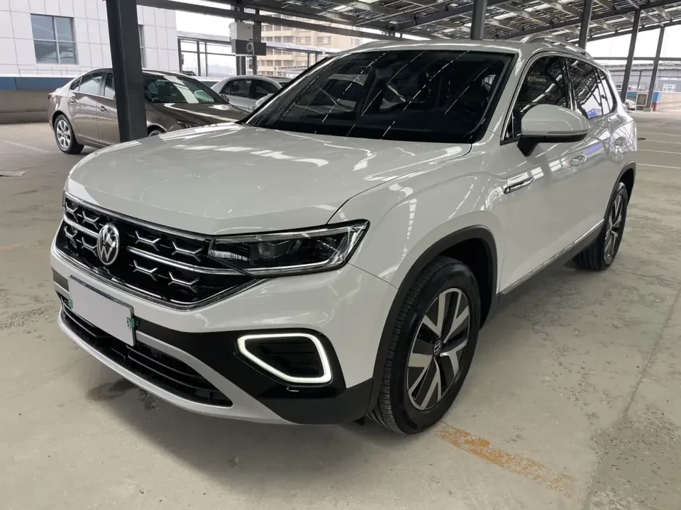 Volkswagen Tayron Tanyue 2023 280TSI 2WD Luxury Plus Advanced Edition 2023 — фото 1, купить с доставкой в Москву