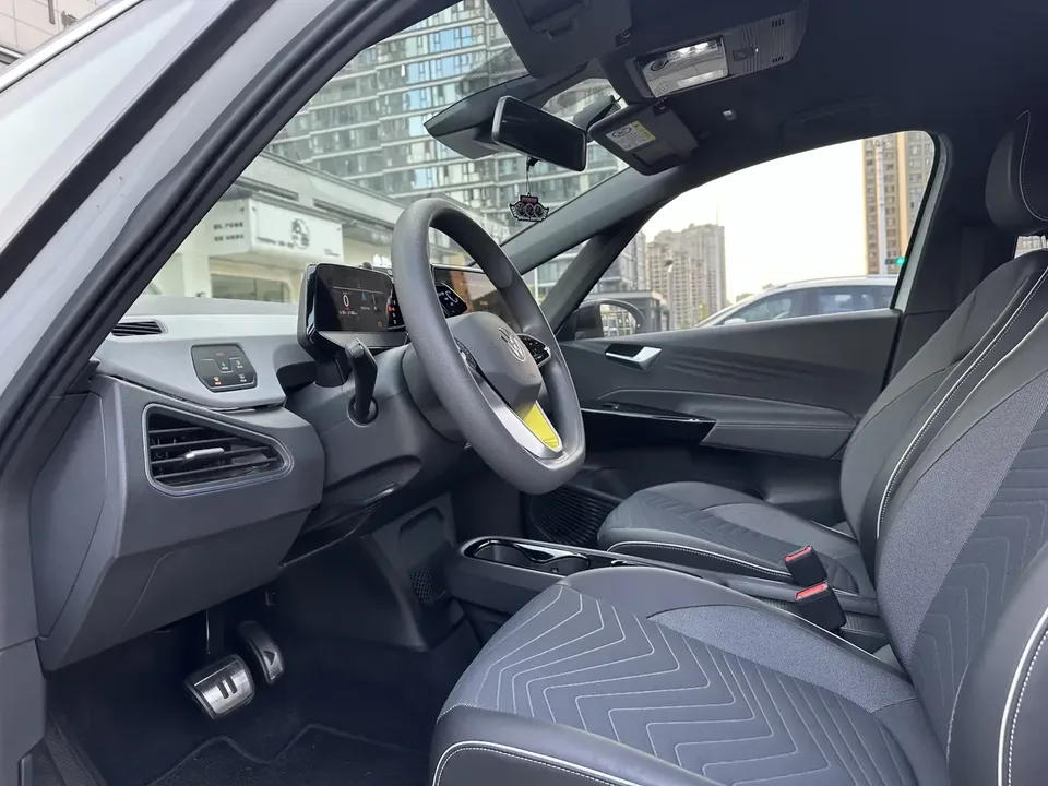 Volkswagen ID.3 Volkswagen ID.3 2023 Pure Smart Edition 2024 — thumbnail 3