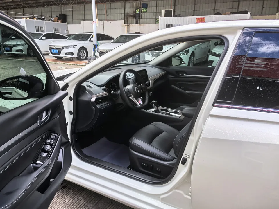 Nissan Altima Sound of nature 2021 2.0L XL Comfort Edition 2022 — thumbnail 5