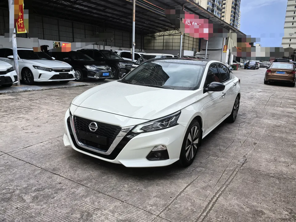 Nissan Altima Sound of nature 2021 2.0L XL Comfort Edition 2022 — photo 1, buy with delivery to Moscow
