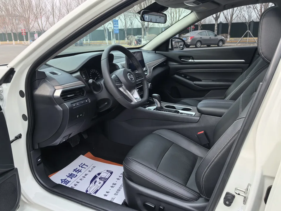 Nissan Altima Sound of nature 2021 2.0L XL Comfort Edition 2022 — миниатюра 3