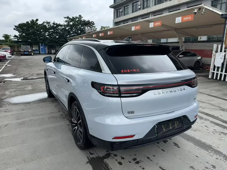 Leapmotor Zero running C11 Zero running C11 2021 Deluxe version of ternary lithium battery 2022 — thumbnail 2