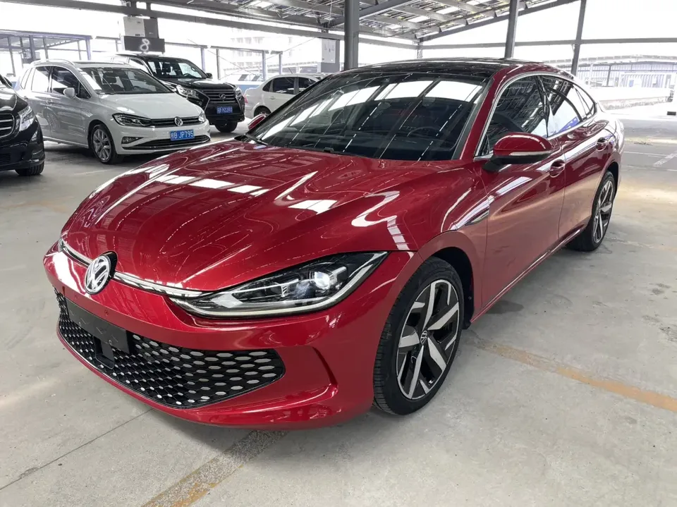 Volkswagen Lamando Lingdu 2022 Lingdu L 280TSI DSG Cool Edition 2022 — photo 1, buy with delivery to Moscow