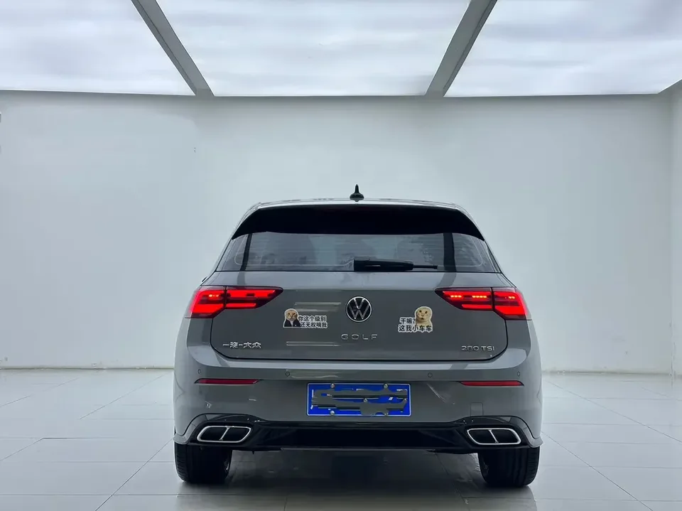 Volkswagen Golf golf 2023 280TSI DSG R-Line 2023 — thumbnail 2