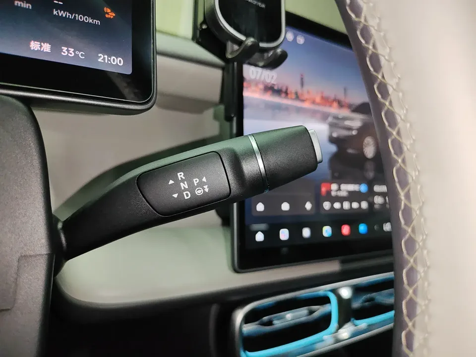 Leapmotor B10 Leapmotor B10 2025 510 Enjoy Edition 2025 — миниатюра 4