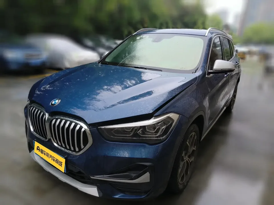 BMW X1 BMW X1 2022 sDrive20Li Fashion 2022 — photo 1, buy with delivery to Moscow