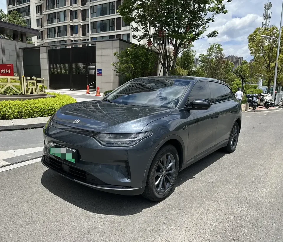 Leapmotor Zero running C11 Zero running C11 2023 500 Comfort Edition 2024 — photo 1, buy with delivery to Moscow