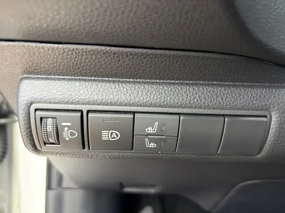 Toyota Corolla Corolla 2022 1.2T S-CVT Pioneer PLUS Edition 2022 — thumbnail 5