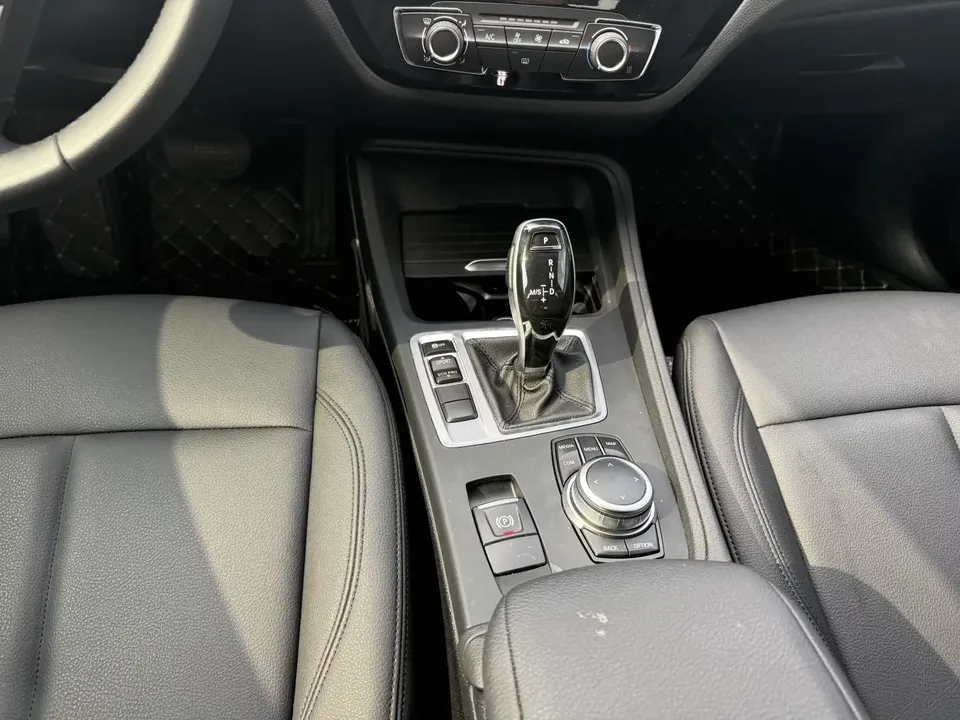 BMW 1 Series BMW 1 Series 2023 120i M Sport 2023 — thumbnail 5