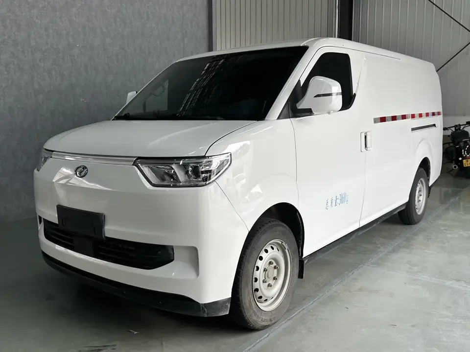Ruichi EC75 Rich EC75 2024 Freight Pioneer I 50.38kWh 2024 — photo 1, buy with delivery to Moscow
