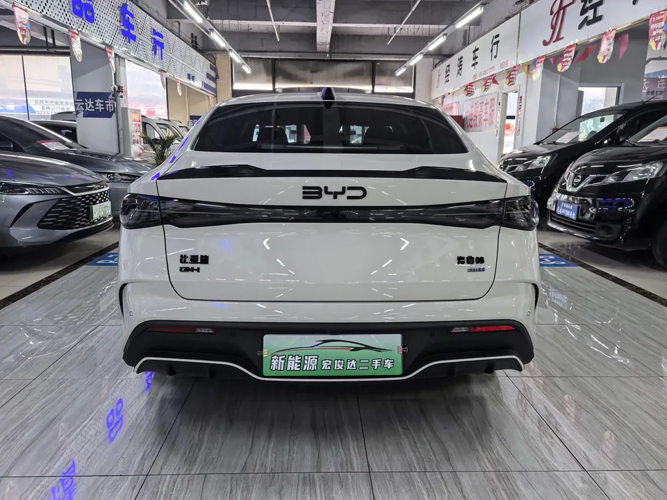 BYD Seal 06DM Seal 06DM 2025 DM-i 80KM Premium Edition 2025 — thumbnail 2