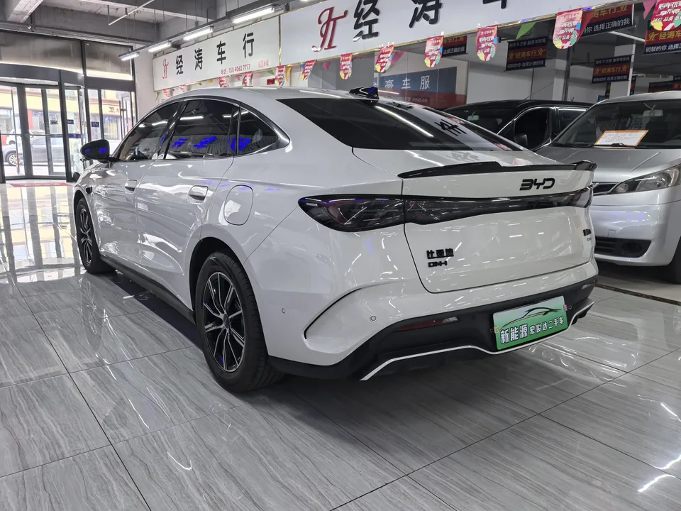 BYD Seal 06DM Seal 06DM 2025 DM-i 80KM Premium Edition 2025 — thumbnail 4