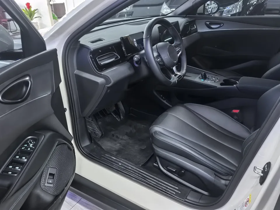 BYD Seal 06DM Seal 06DM 2025 DM-i 80KM Premium Edition 2025 — thumbnail 5