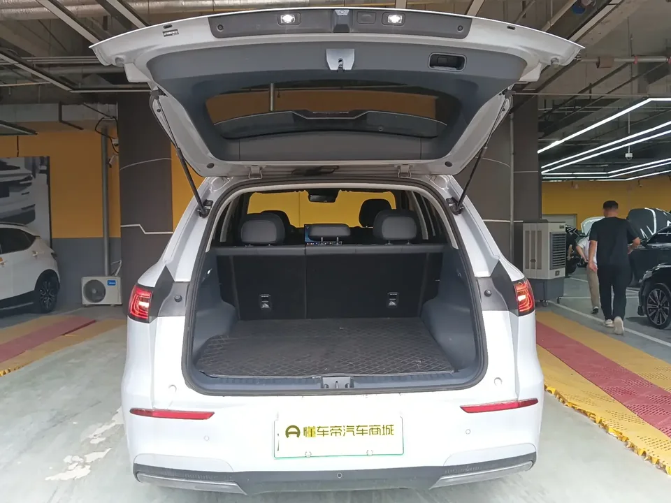 Geely Galaxy E5 Galaxy E5 2024 440km Departure Edition 2025 — thumbnail 5