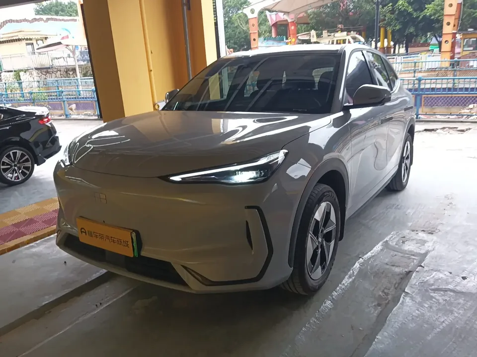 Geely Galaxy E5 Galaxy E5 2024 440km Departure Edition 2025 — photo 1, buy with delivery to Moscow
