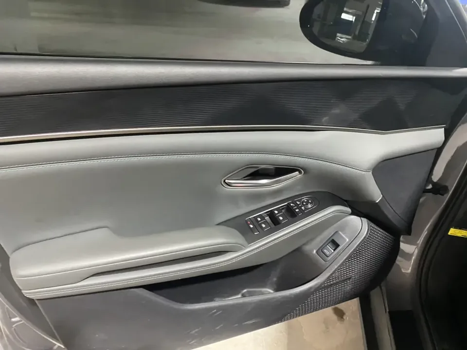 BYD Qin L DM Qin L DM 2025 Intelligent Driving Edition DM-i 80KM Leading Edition 2024 — thumbnail 5