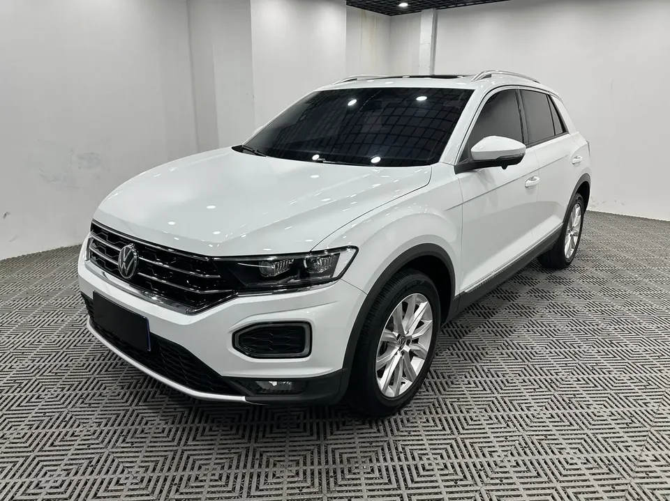 Volkswagen T-Roc TANG 2022 280TSI DSG 2WD Elite PLUS 2023 — photo 1, buy with delivery to Moscow