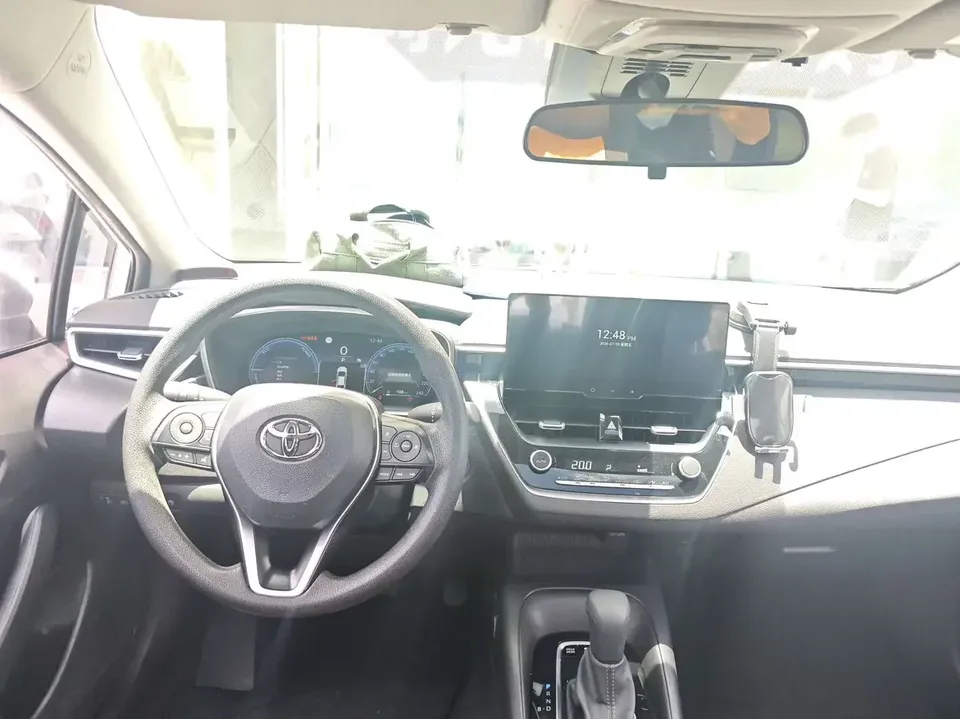 Toyota Levin Lei Ling 2023 Hybrid 1.8L Deluxe Edition 2023 — thumbnail 5