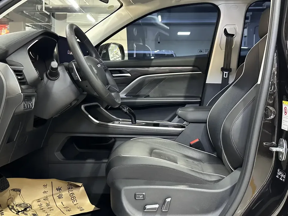 Haval H6 Haval H6 2023 National Trend Edition 1.5T Automatic City Edition 2024 — thumbnail 3