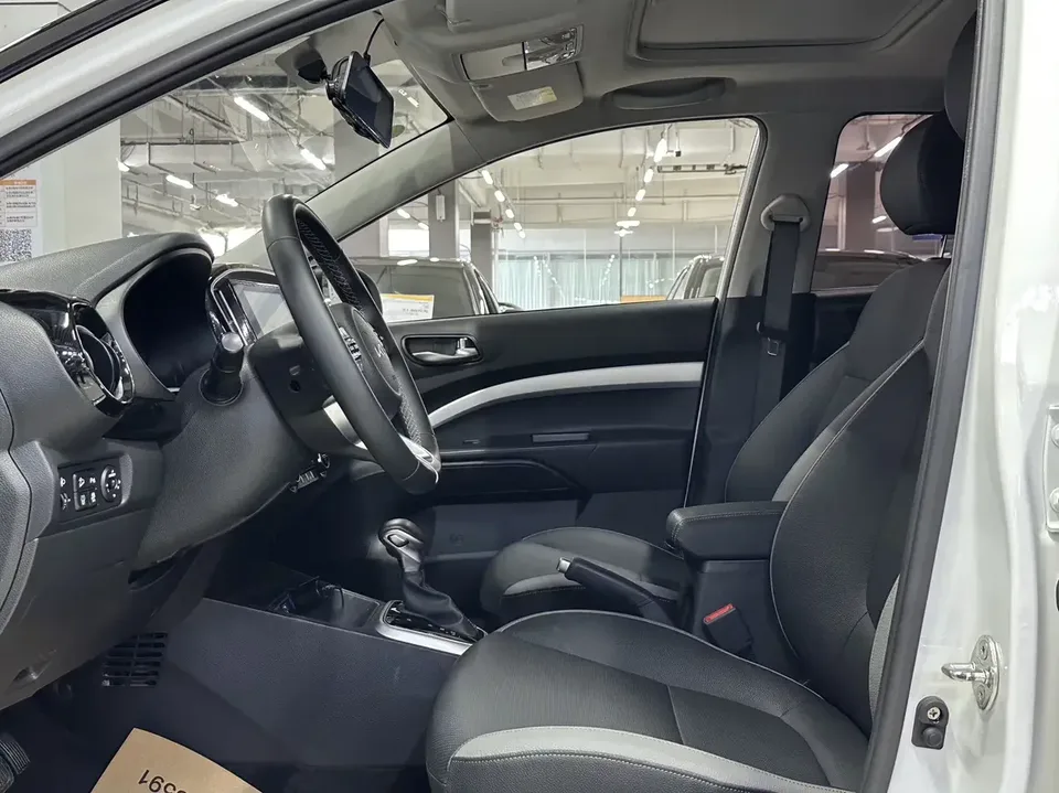 Kia KX1 Yipao 2021 Modified 1.4L CVT Sunroof Model 2022 — thumbnail 3
