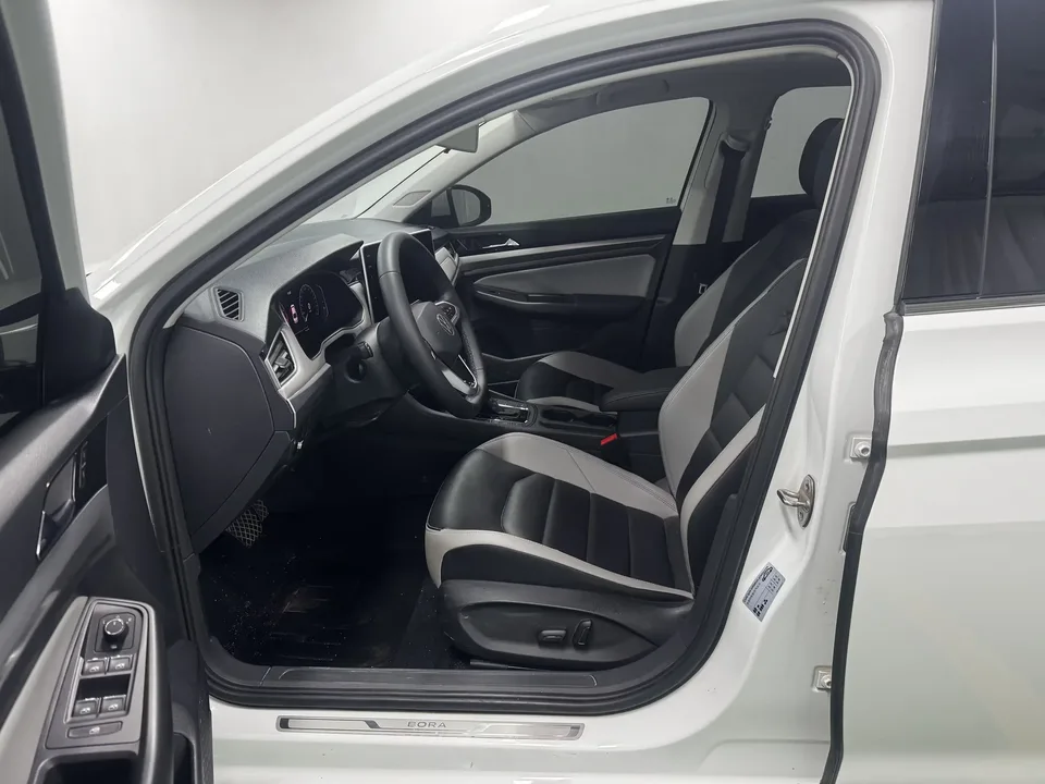 Volkswagen Bora Bora 2023 300TSI DSG Premium Edition 2024 — thumbnail 5