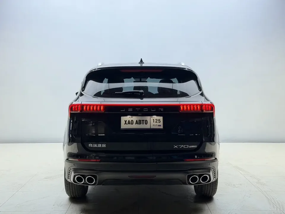 Jetour Jietu X70 PLUS Jietu X70 PLUS 2022 1.5T CVT 7-seater 2022 — thumbnail 2