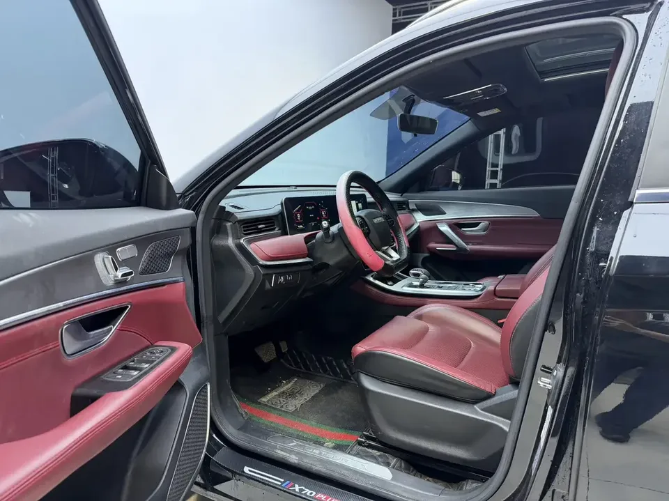 Jetour Jietu X70 PLUS Jietu X70 PLUS 2022 1.5T CVT 7-seater 2022 — thumbnail 4