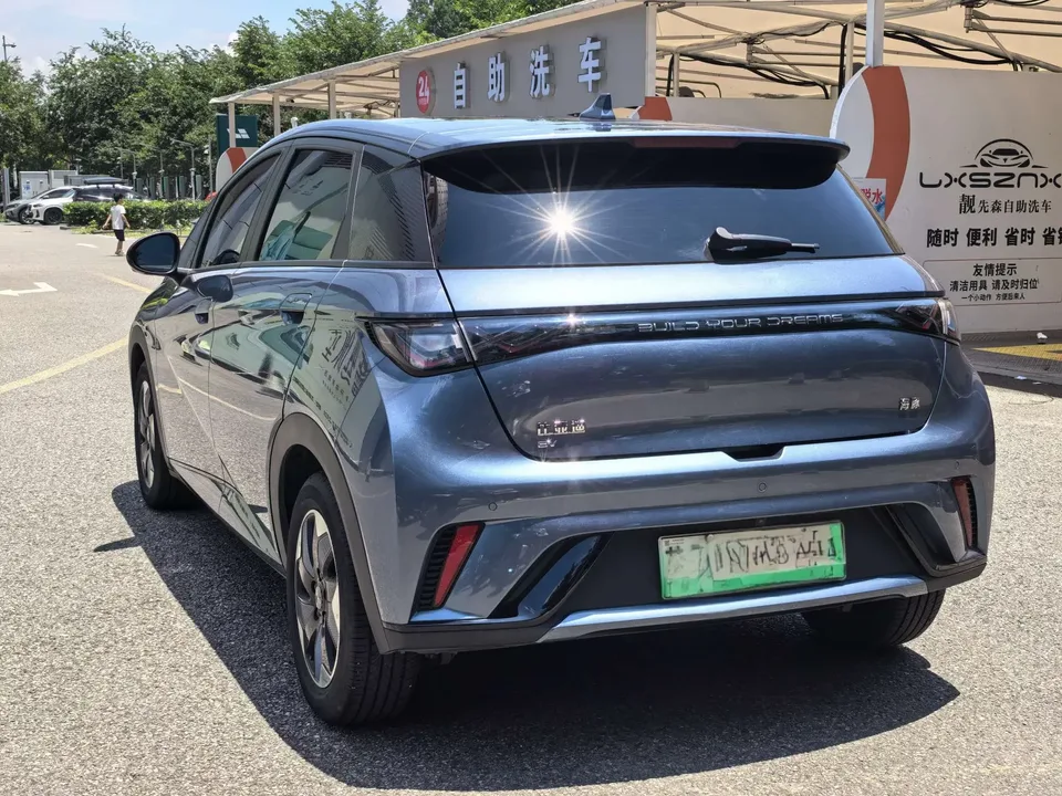 BYD Dolphin dolphin 2025 420KM Fashion Edition 2025 — thumbnail 4