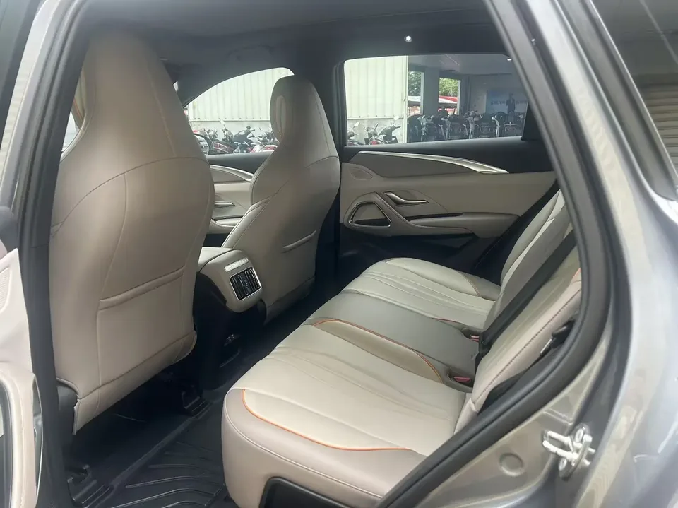 BYD Song Pro DM Song Pro DM 2024 DM-i Glory Edition 110km Surpassing Type 2024 — thumbnail 3