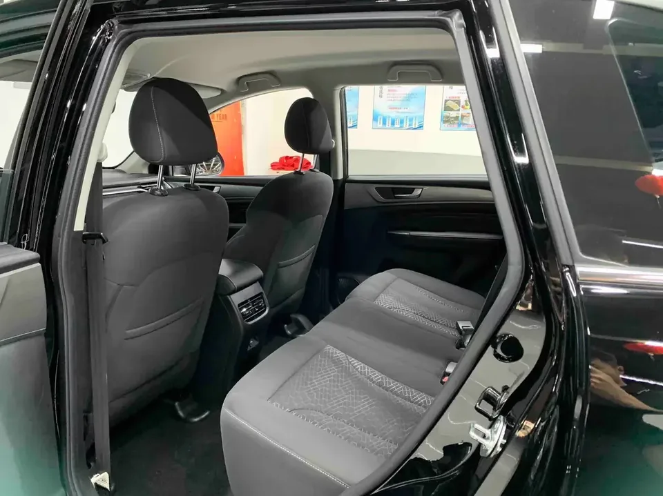 Haval M6 Haval M6 2023 PLUS 1.5T DCT Elite Smart Link 2023 — миниатюра 3