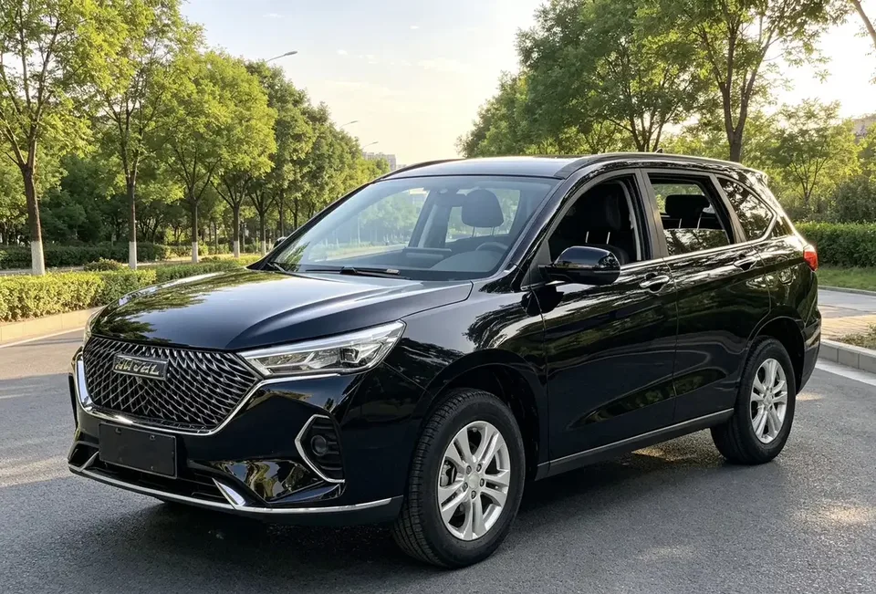 Haval M6 Haval M6 2023 PLUS 1.5T DCT Elite Smart Link 2023 — фото 1, купить с доставкой в Москву