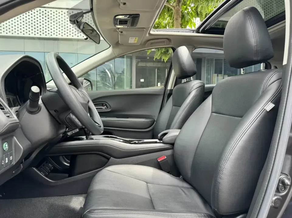 Honda VEZEL Binzhi 2022 1.5L CVT Phantom Night Pioneer Edition 2022 — thumbnail 5