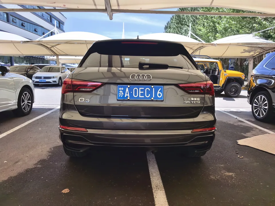 Audi Q3 Audi Q3 2022 35 TFSI Stylish Dynamic 2022 — thumbnail 2