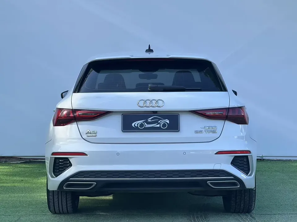 Audi A3 Audi A3 2022 Sportback 35 TFSI Stylish and sporty 2023 — thumbnail 2